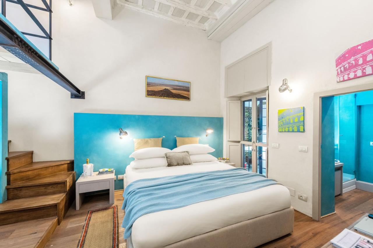 Apartment Design Near Spanish Step Rome